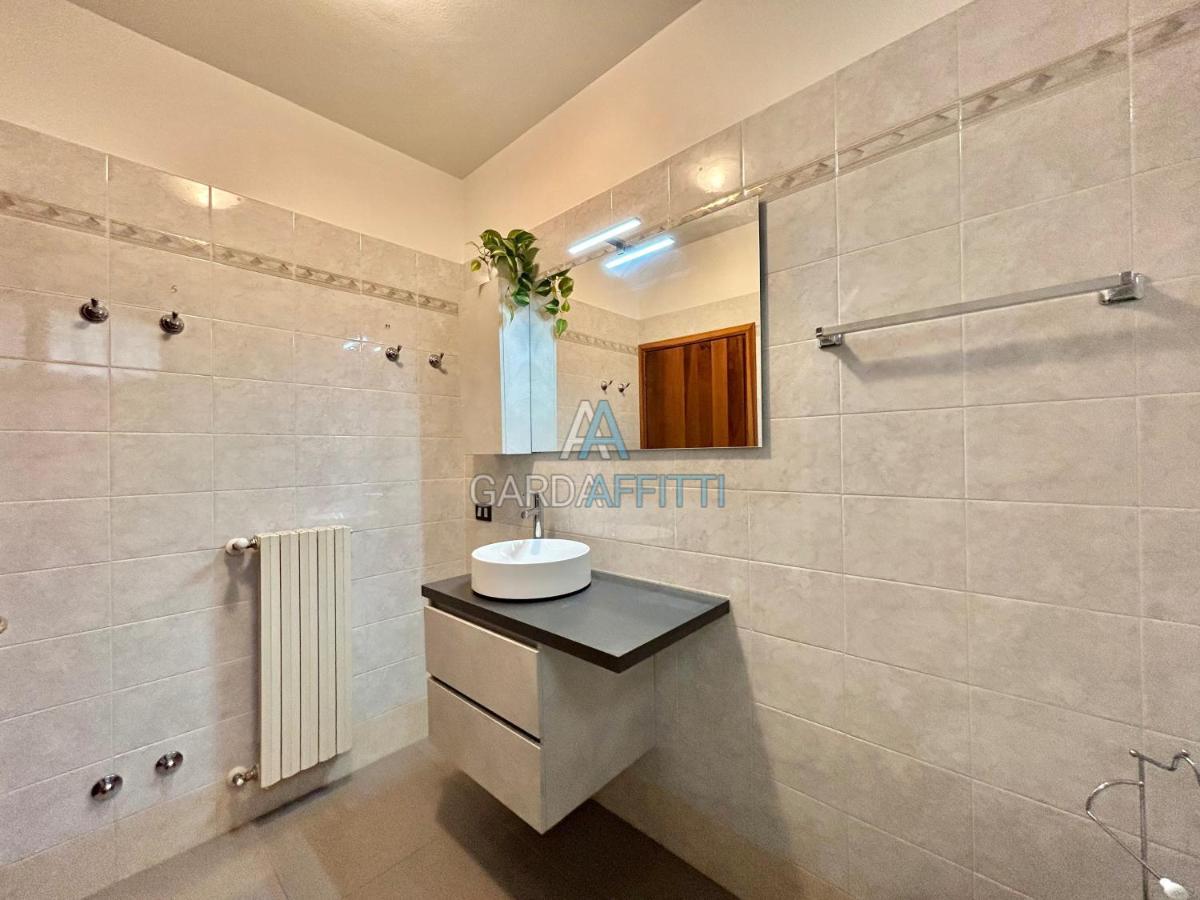 Perla Apartment - 3 Piscine E Un Bar - Desenzano Desenzano del Garda Ngoại thất bức ảnh