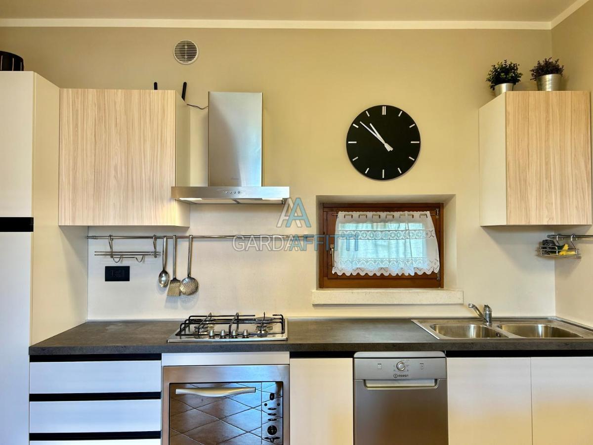 Perla Apartment - 3 Piscine E Un Bar - Desenzano Desenzano del Garda Ngoại thất bức ảnh